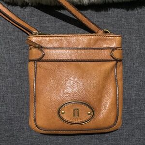 Vintage Fossil Leather Crossbody